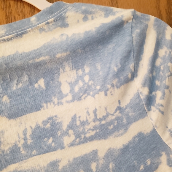 Cute Lite blue and white ladies short sleeve tshirt with "not my first rodeo" - Picture 4 of 4